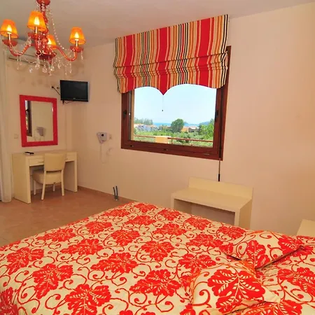 Appart hôtel Corali 3*