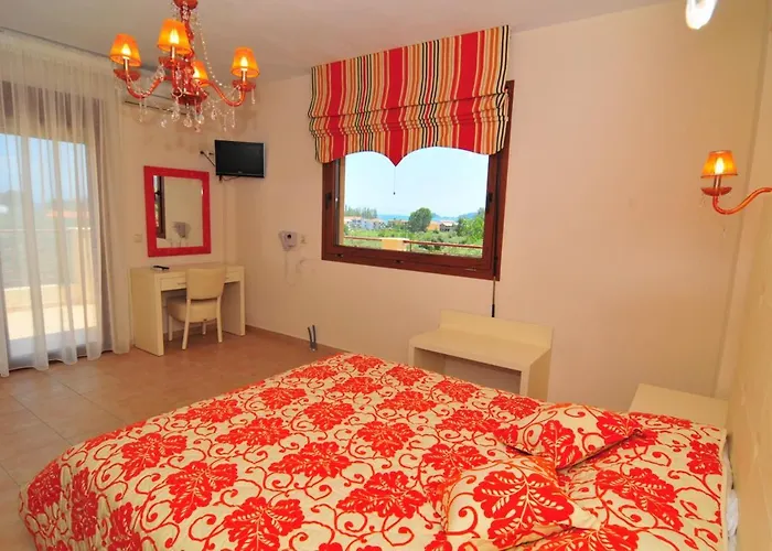 Lägenhetshotell Corali 3*